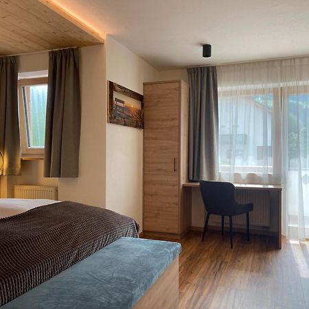 Guesthouse Rungg 바디아 외부 사진
